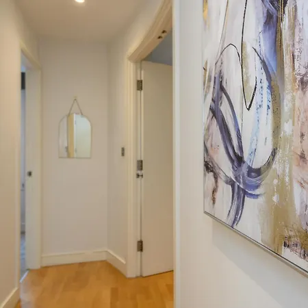 Central Business Class Apartment - Luxury Living * Leeds (West Yorkshire)