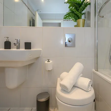 Apartment Central Business Class Apartment - Luxury Living