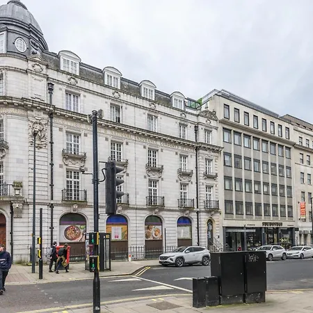 Central Business Class Apartment - Luxury Living Daire *