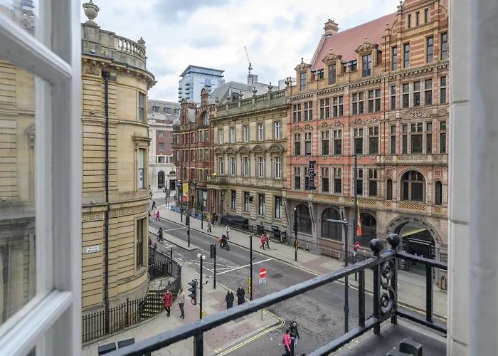 Business Class - Luxury Living Leeds (West Yorkshire)