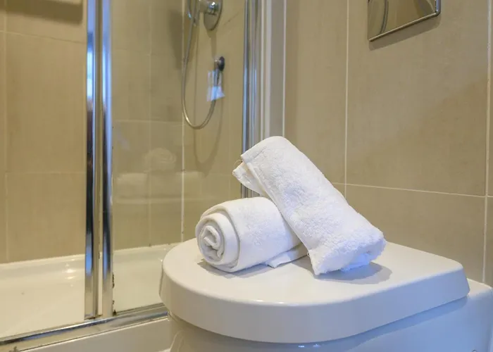 Business Class - Luxury Living Апартаменти Лідс