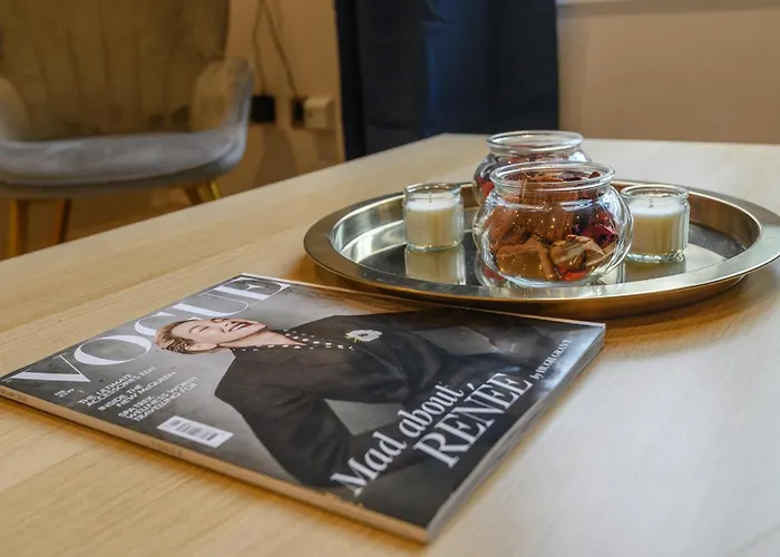 Business Class - Luxury Living