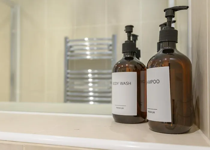 Апартаменти Business Class - Luxury Living Лідс