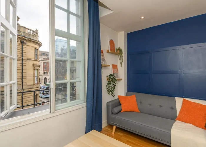 Business Class - Luxury Living Leeds (West Yorkshire)