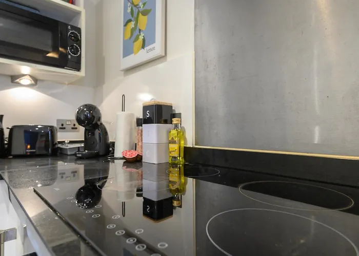 Business Class - Luxury Living *