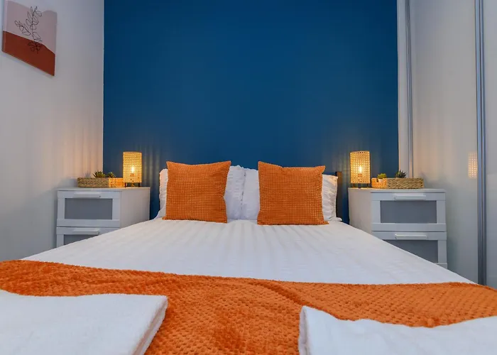 Business Class - Luxury Living Leeds (West Yorkshire)